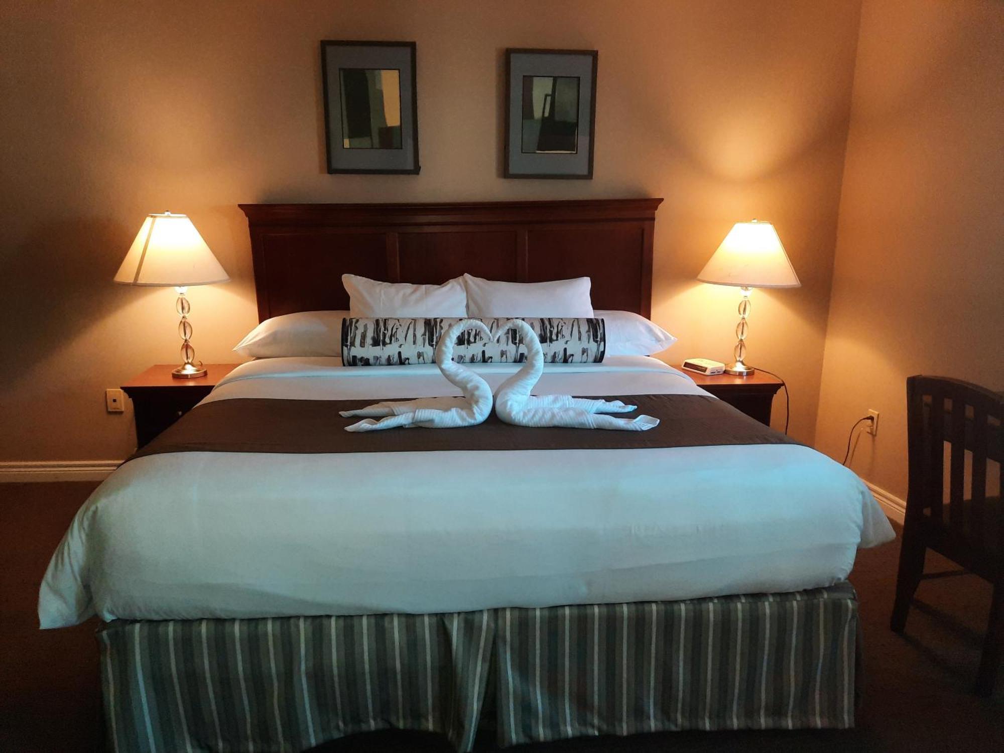 Margarita Vacation Getaway Apartment Oro-Medonte Bagian luar foto