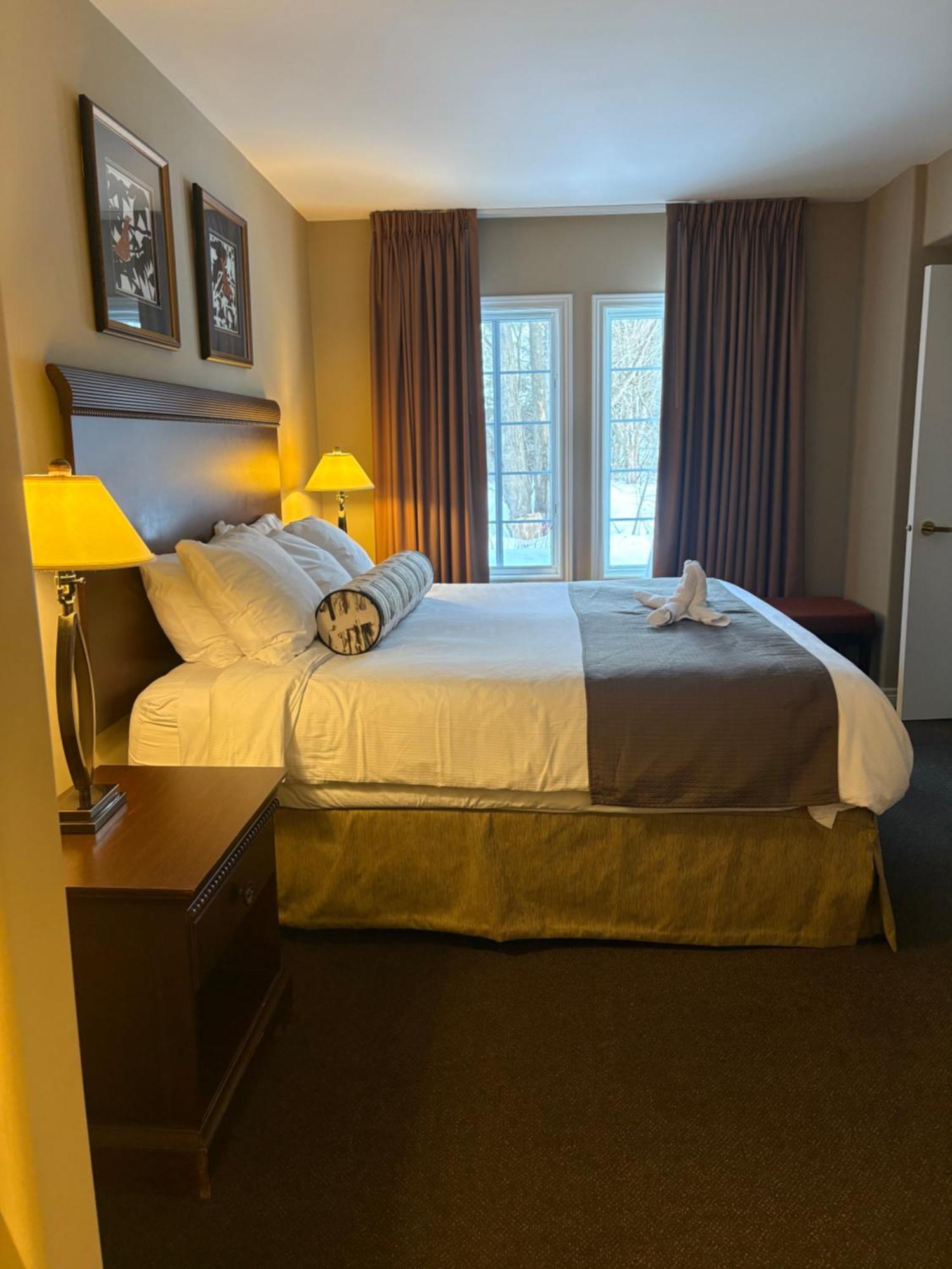 Margarita Vacation Getaway Apartment Oro-Medonte Bagian luar foto